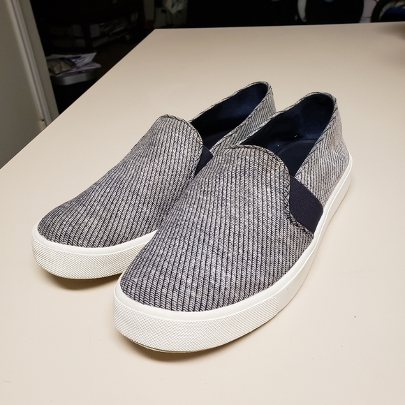 Vince Shoes - Vince Blair slip on sneakers size 7